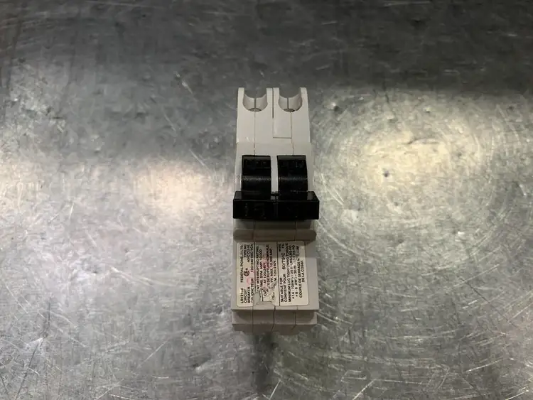 Used FEDERAL PIONEER NC115 Switchgears British Columbia CA | Lenmark #244230