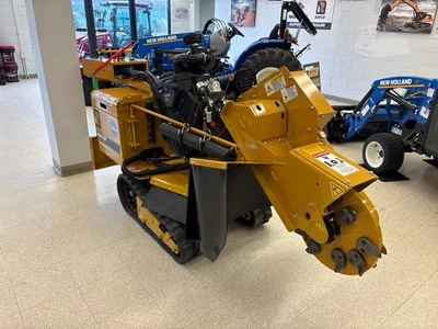 New | in-Stock 2025 RAYCO RG37 TRAC JR Stump Grinders Vermont US | Beauregard Equipment #1511332