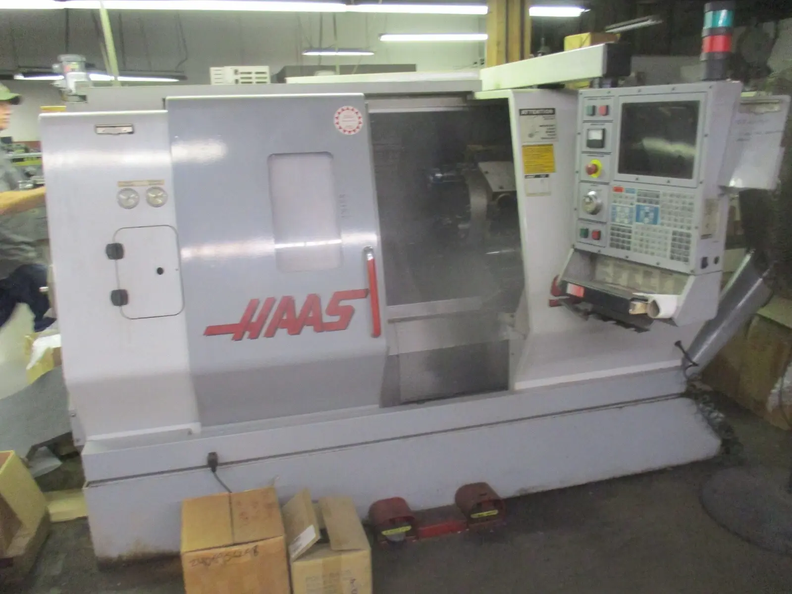 Used HAAS SL-20 CNC Lathes California US | TNT Industrial #1244418