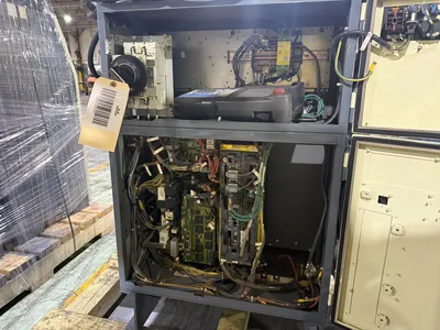 USED 2014 FANUC R-2000IB/210F + R30IB
