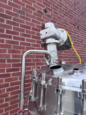 USED FELDMEIER 400 LITER STAINLESS STEEL JACKETED REACTOR 100 PSI/FV W/ 3 HP MOTOR