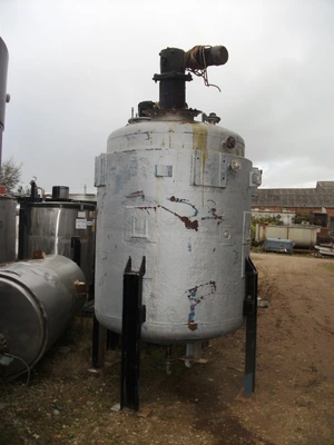 2,700L S/S Jktd Enclosed Mixer 2.2 kW