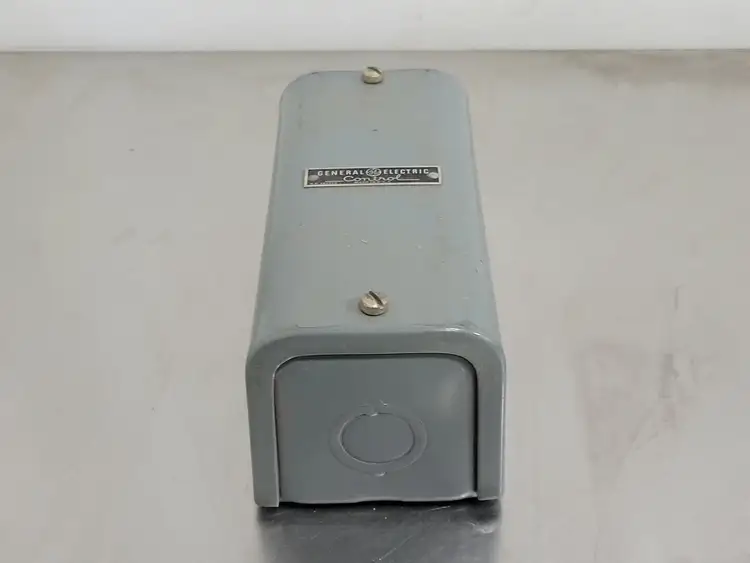 Used GENERAL ELECTRIC CR2790-E101A2 Misc Electrical & Power Parts British Columbia CA | Lenmark #246936