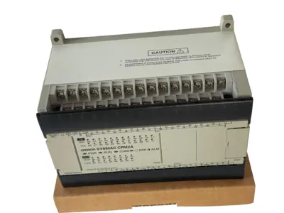 NEW OMRON CPM2A-40CDR-A PROGRAMMABLE LOGIC CONTROLLER CPM2A40CDRA