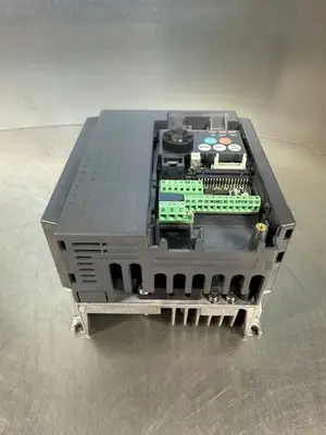Mitsubishi FR-E740-026-NA 3 Ph AC380-480V (3.6.2)