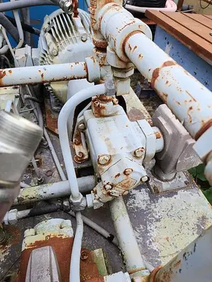 USED VICKERS 4525V-60A