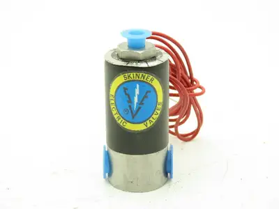 Honeywell Skinner B3ADA1100 Solenoid Valve 3-Way 120V 100 PSI 1/4" NPT