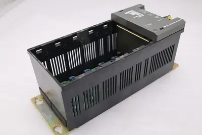 GE FANUC IC610CHS101A 5 SLOT RACK STOCK L-563-C