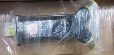 NEW SCHNEIDER ELECTRIC BSH0701P01A2A SERVO MOTOR