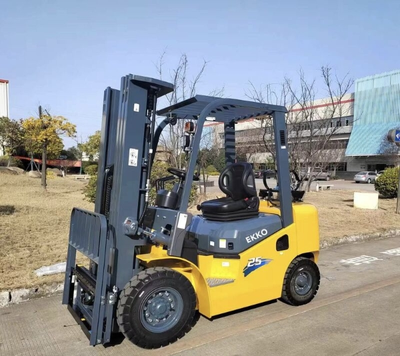 USED 2021 Ekko 25LP