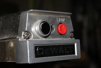 USED DEWALT T 1631