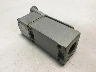 USED TELEMECANIQUE C2JK05