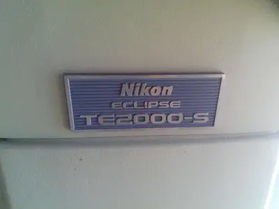 Nikon Eclipse TE2000-S Inverted Microscope W/ 2 Objectives, Lamp & Power Supply
