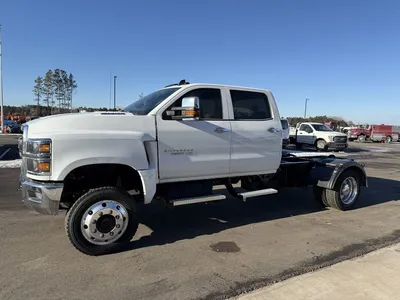 Used 2023 CHEVROLET SILVERADO 4500HD 4X4 Cab Chassis trucks Minnesota US | Carco Truck & Equipment #1514218