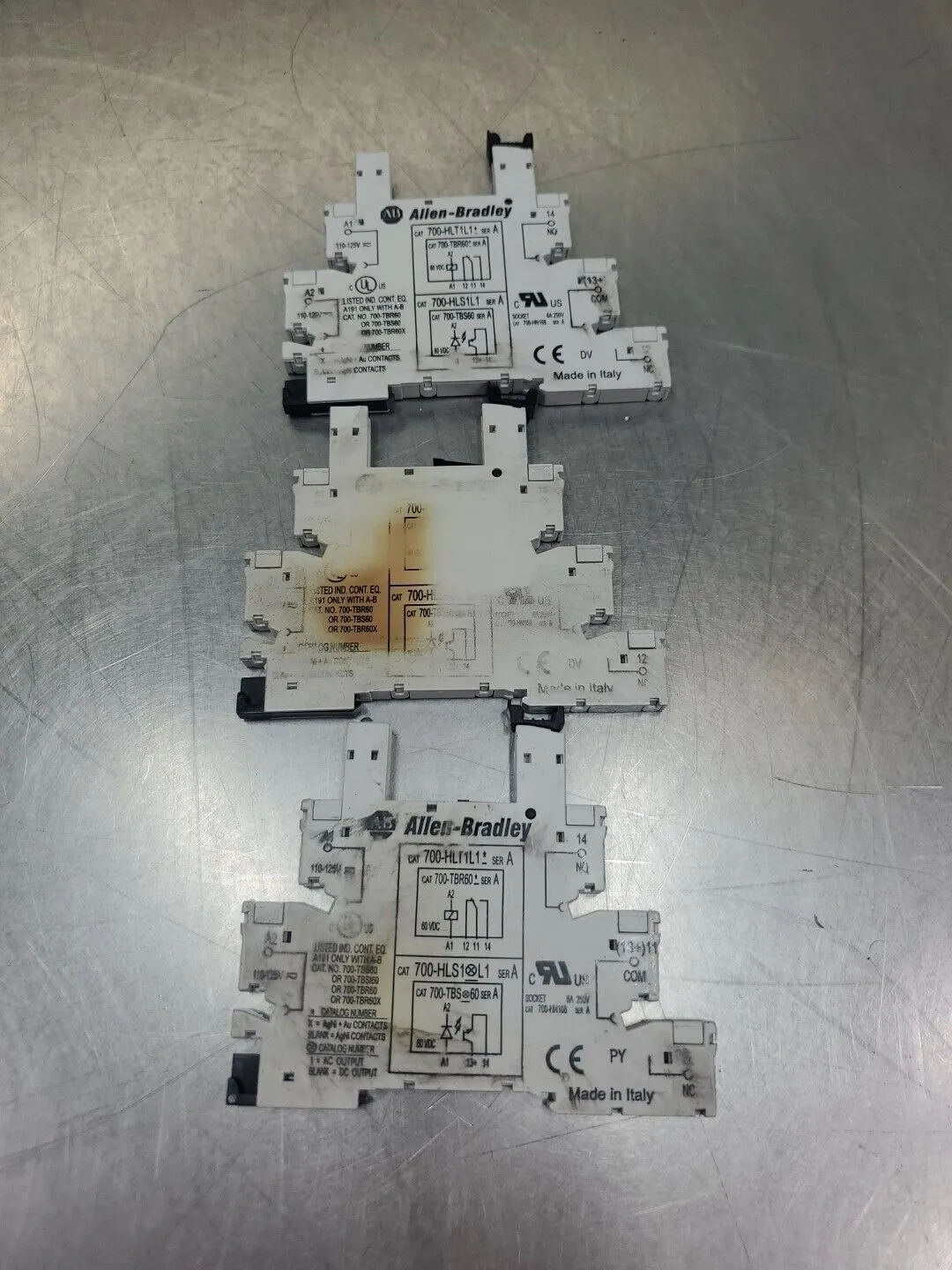Allen-Bradley 700-HLT1L1/A Base, Lot of 3 *Discolored/Smeared* 4C-41