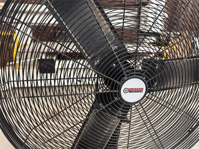 Used CENTRAL MACHINERY 30" PEDESTAL HIGH VELOCITY SHOP Fans North Carolina US | MachineryMax #1352158