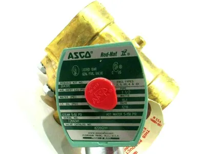 NEW ASCO 8220G011 SOLENOID VALVE 110/120 50/60