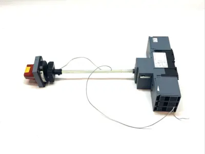 Used Siemens Circuit Breaker 3-Pole w/ Switch Circuit Breakers Michigan US | Maverick Industrial Sales #1389246