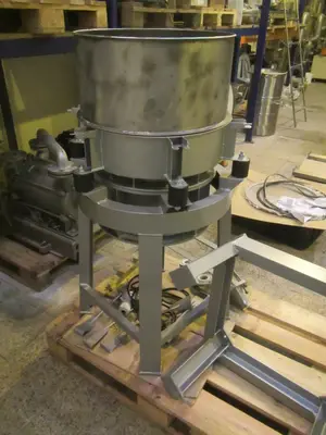 _UNKNOWN_ 480 mm Screen Round (Sweco Type) Europe | Perry Equipment (2)