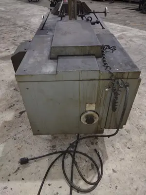 18" x 20" MARVEL SERIES 8 MARK I VERTICAL TILTING BANDSAW: YOBRO #23953