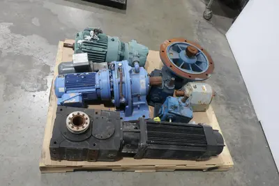 2 PALLETS OF ASSORTED GEAR REDUCERS
