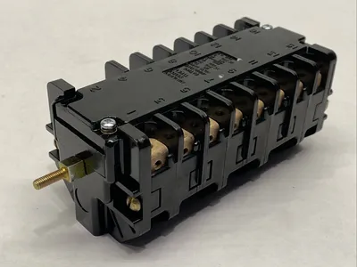 700038K01 | Electroswitch  Rotary Switch 8 Contact 20A 240VAC - Used