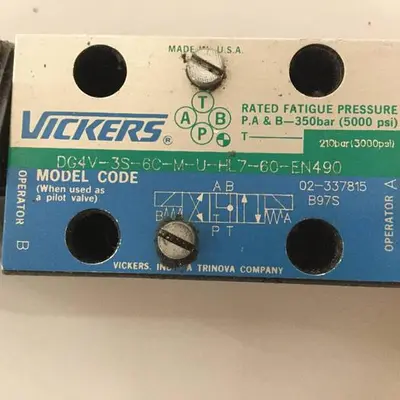 USED VICKERS DG4V3S6CMUHL760EN490