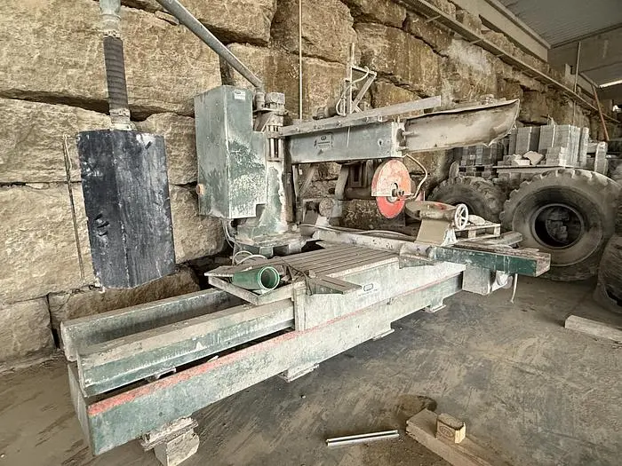Used 1991 OMEC FSU/600 ACG Vertical Machining Centers | UCY Industrial GmbH #387322