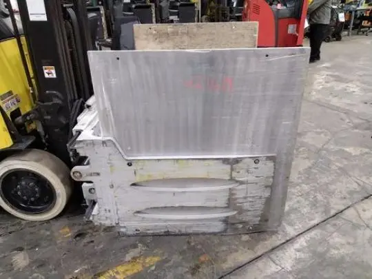 Used 2021 CASCADE 26J-MCS Forklift Attachments Ohio US | Russell Equipment #724910