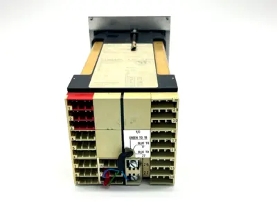 USED EUROTHERM 810-000-000-002-614-12-412-512-60-00