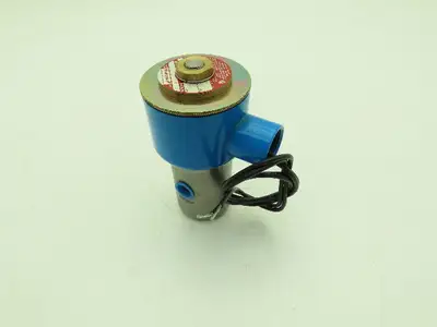 Honeywell Skinner 712X1D2A Stainless Solenoid Valve 2-Way NC 24VDC 500 PSI 1/4"