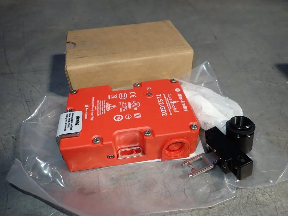 Used ALLEN BRADLEY TLS2GD2 Relays & Switches Ohio US | HGR 24 #787049