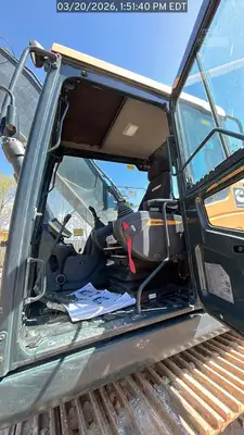 Used 2023 HYUNDAI HX300A LR Crawler Excavators South Carolina US | National Equipment Dealers #1422409