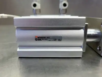 SMC MGPM2525Z Double Pneumatic Cylinder w/DM9P Reed Switches. 6E2