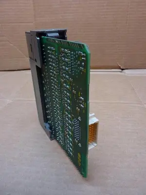 USED ALLEN BRADLEY 1746-ITB16 SER C