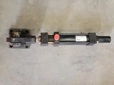 USED WESTCOAST CYLINDERS T3H25T10C3B2A1A,XI=6