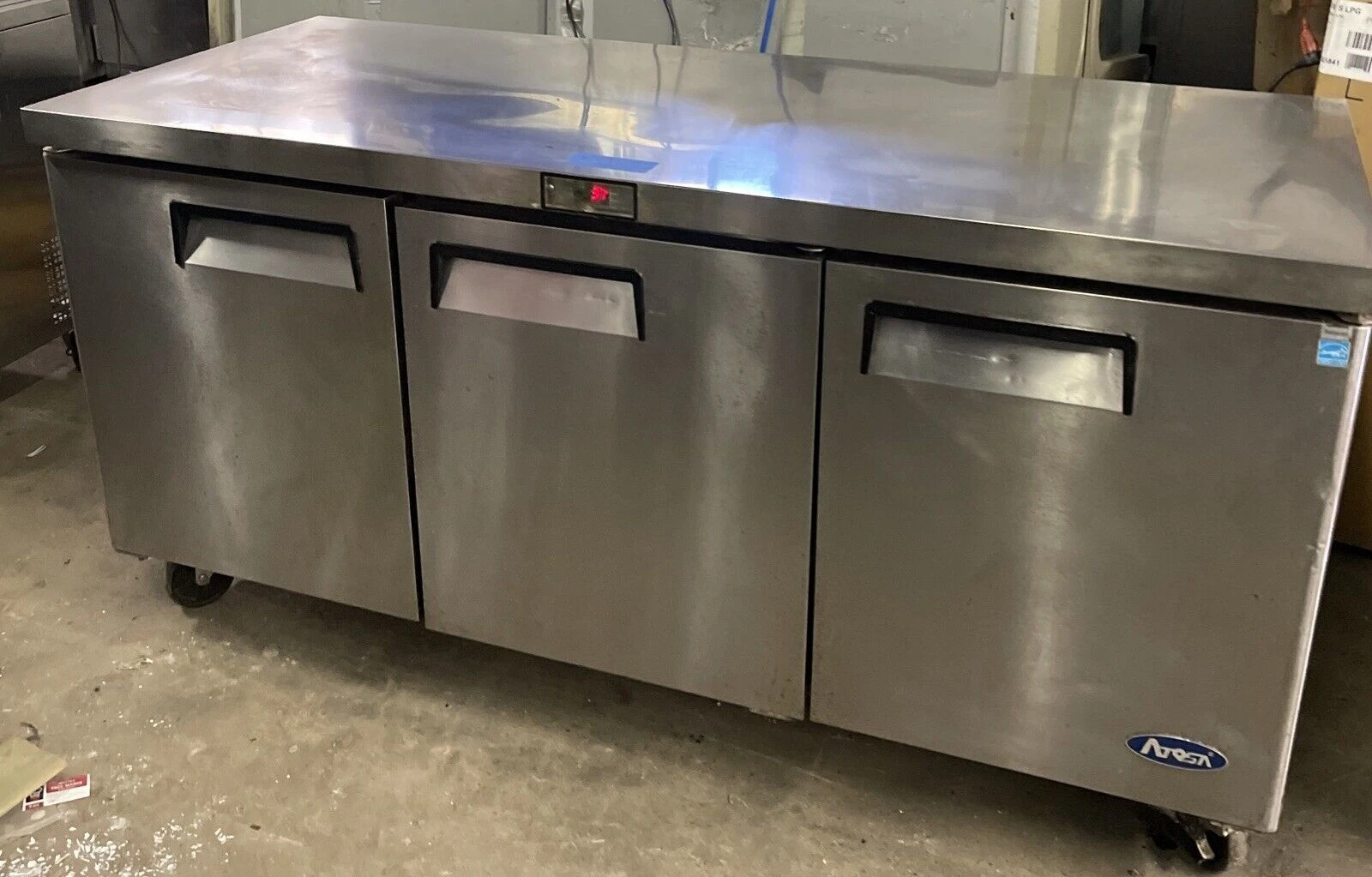 174-0129 Atosa MGF8404GR 72” Self Contained Undercounter Cooler