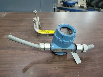 USED ROSEMOUNT 300S3AAK6M8B4