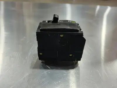 USED SQUARE D QO230