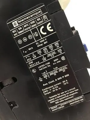 USED TELEMECANIQUE LP1D4011