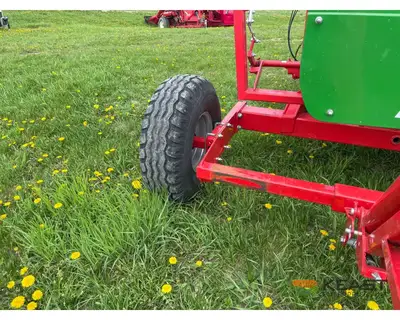 Used FARM KING _UNKNOWN_ Stretch Wrappers Iowa US | Keast Enterprises #1360254