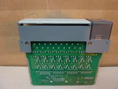 USED ALLEN BRADLEY 1746-OV16 SER C