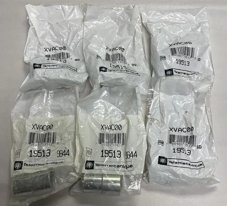 Used TELEMECANIQUE XVAC00 Miscellaneous Equipment (Electrical & Power) | Surplus Asset Holdings #1190233