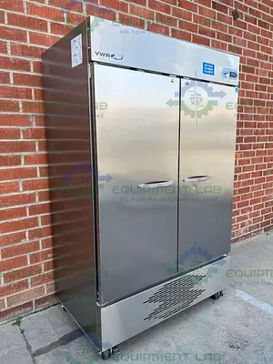USED VWR GTVWG49FSSA STAINLESS STEEL DOUBLE DOOR FREEZER - 25°C 49 CU, FT.