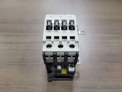 USED SIEMENS 3TF211-0A