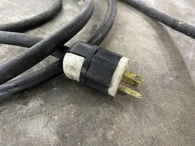 USED LOMA IQ2