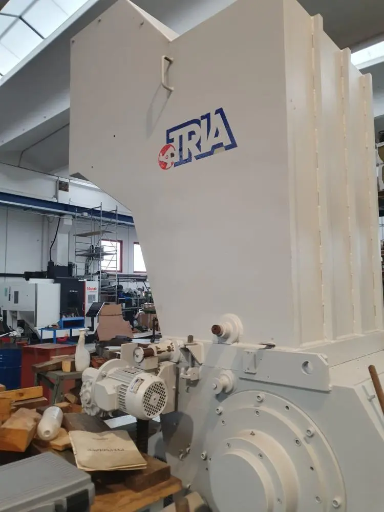 USED 2004 TRIA XT 100-80
