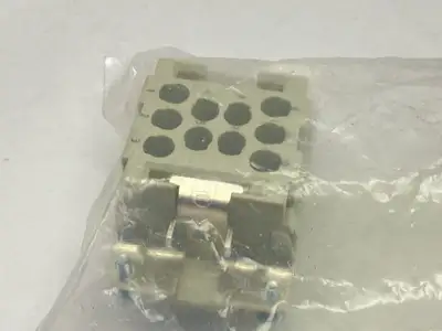 NEW HARTING INSERT FEMALE CONNECTOR CRIMP HAN 10 EE-F-C 600V
