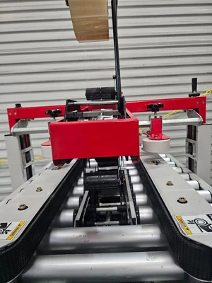 RS22 Semi automatic Random Adjustable Case Sealer, Side Belt Drive Rental