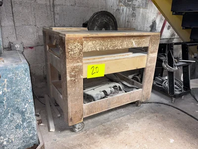 Used _UNKNOWN_ _UNKNOWN_ Woodworking Sanders Georgia US | Auction Management Corporation #1548674
